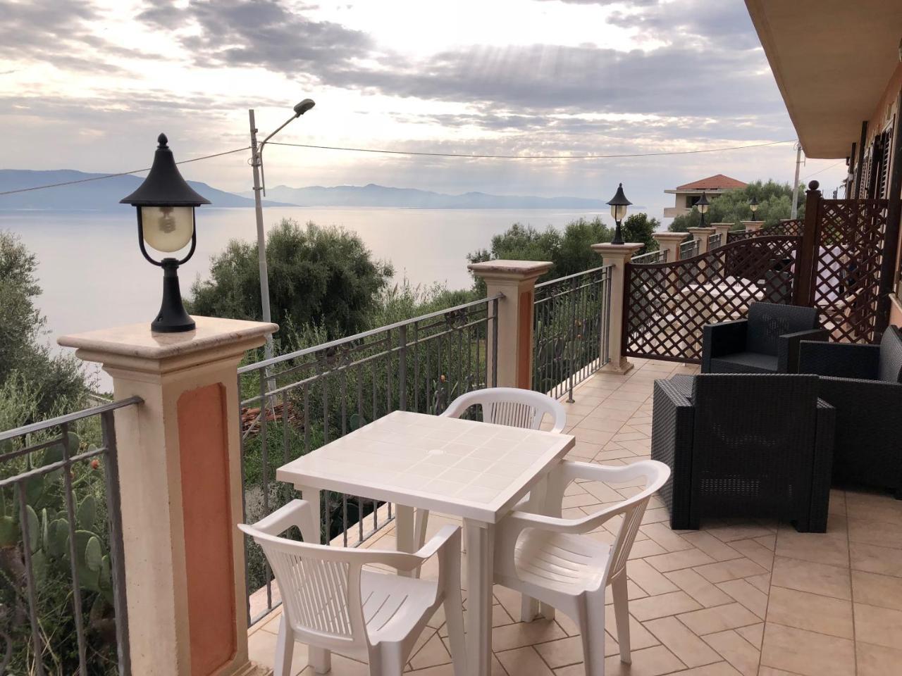 La Marinella Apartamento Palmi Exterior foto